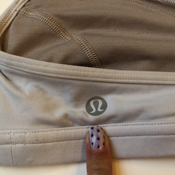 Lululemon white crisscross spaghetti strap sports bra - Picture 10 of 10